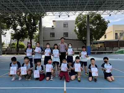 熱情擔任113-2學期【學校環保志工】職務認真盡責,表現優異,值得嘉勉表揚!